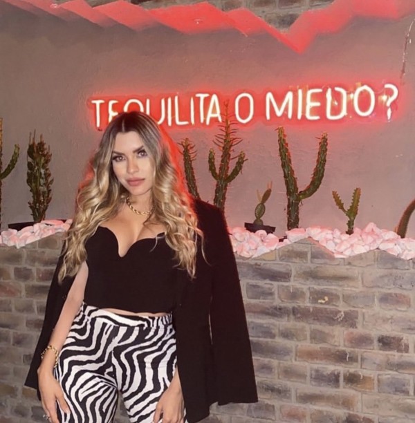 NOVEDAD BADAJOZ EXTREMADURA MODELO VIP. MARIA LAURA