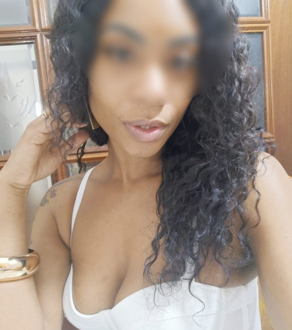 NOVEDAD YIRIS TU BOMBONCITO DE CHOCOLATE CARIÑOSA EN POZUELO / ARAVACA