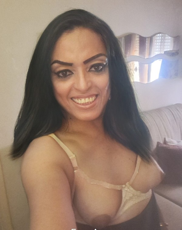 Perla Trans Madurida Jueguetona  Alegre Fogosa