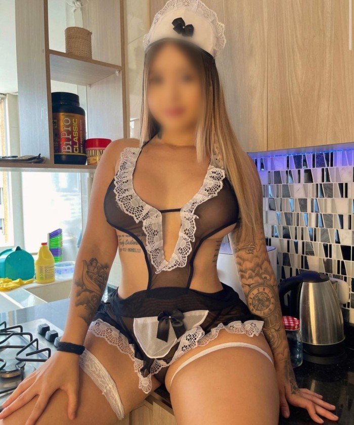 QUITAME MIS BRAGUITAS CON LA BOCA EN  MASPALOMAS