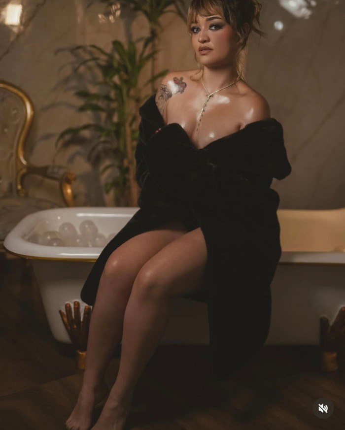 SOY EMILY, COLOMBIANA DISCRETA Y ARDIENTE