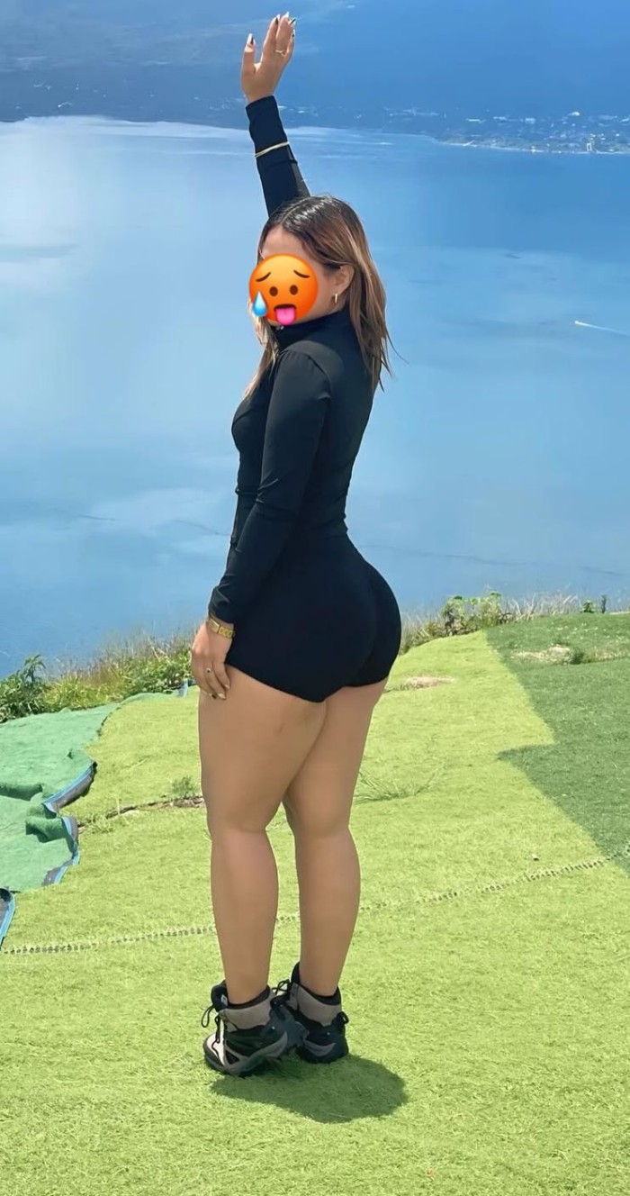 Traviesa risueña me encanta conocer persona tolosa
