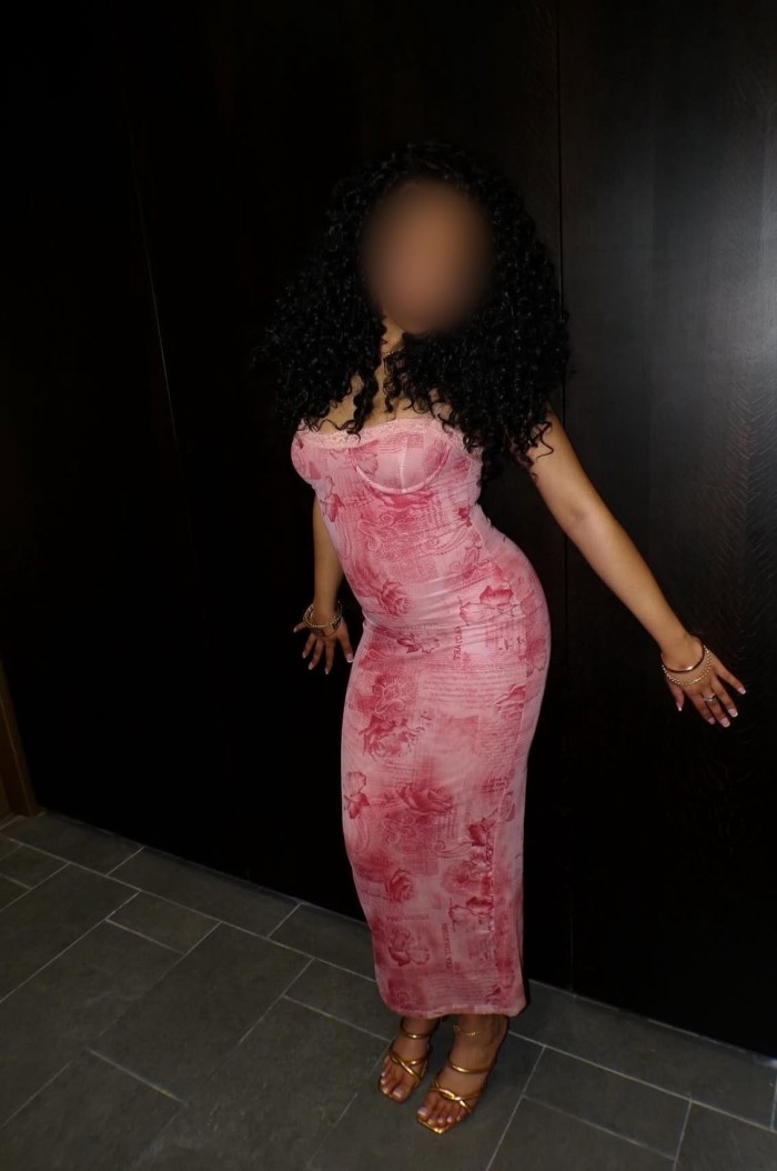 ENTREGADA CACHONDA LUJURIOSA DESEOSA DE PLACER