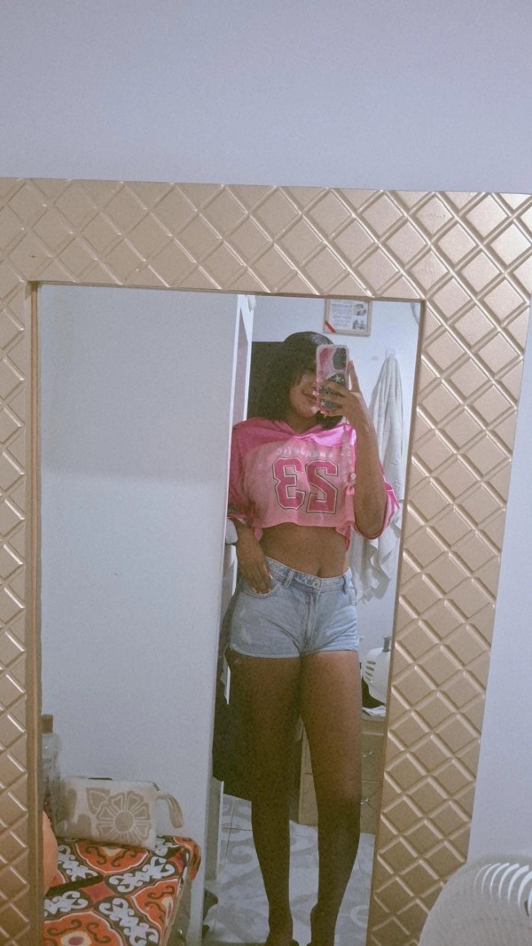 MORENA ENCANTADORA TE VOY A HIPNOTIZAR EN ALMERIA