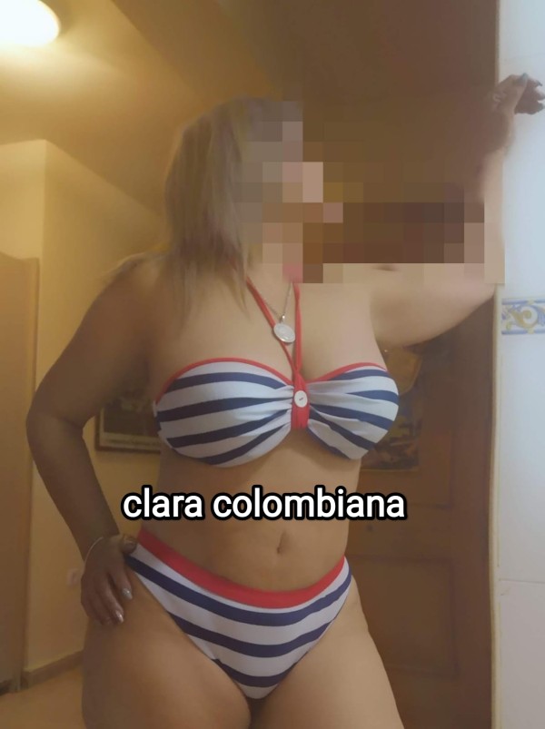 Rica colombiana madurita rubia clara