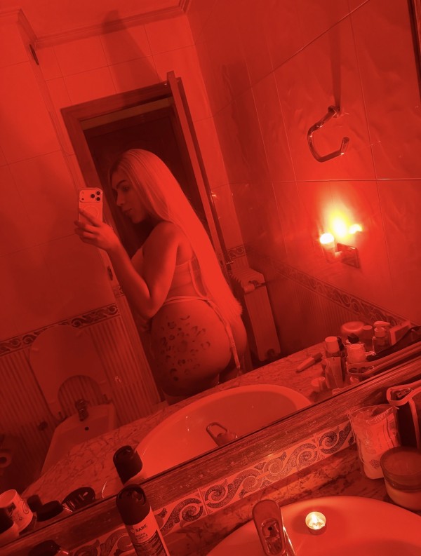 Ni puta Ni santa soy Lais la mas cachonda y lechera