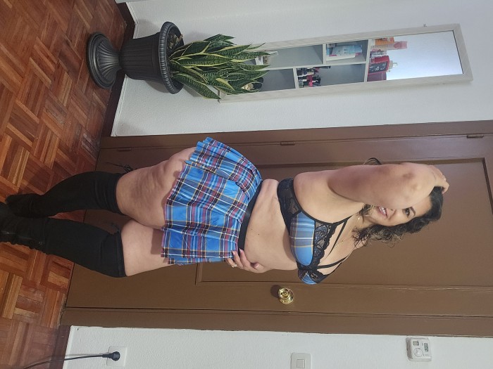 Colombiana madurita cachonda