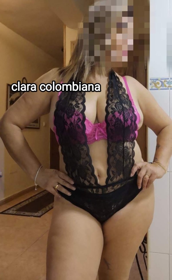 LA MAS CALIENTE Y COMPLETA CLARA MADURITA COLOMBIA