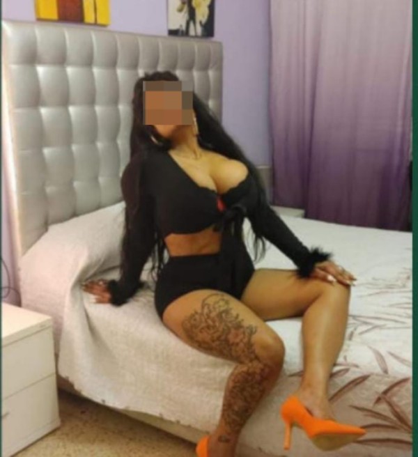 DOMINICA FOGOSA ARDIENTE EN LA CHANA  VEN FIESTA SIN LIMITES