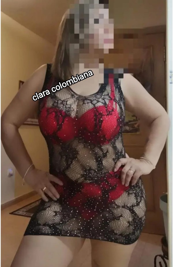 SALIDAS HOTELES Y PUEBLOS CLARA MADURITA RUBIA