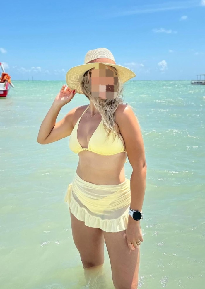 RUBIA EXTROVERTIDA ULTIMOS DIAS EN ELCHE