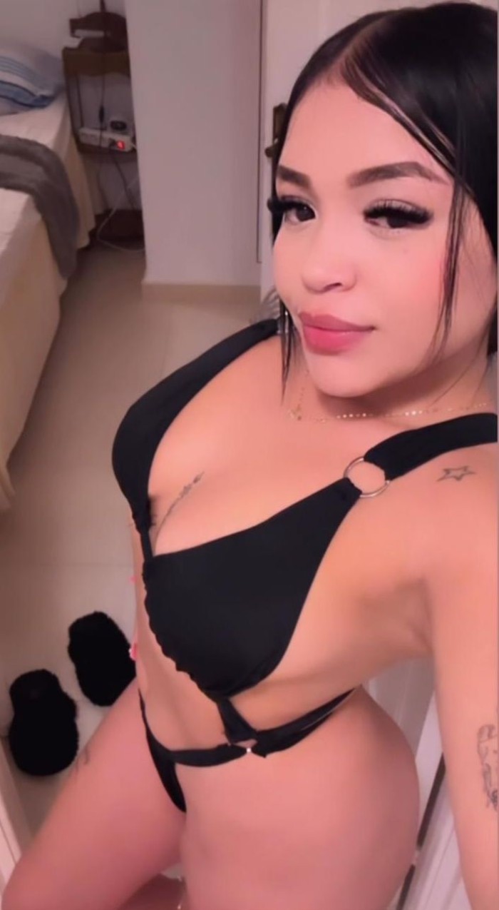 VEN Y QUITAME MIS BRAGUITAS PARA DISFRUTAR VIP