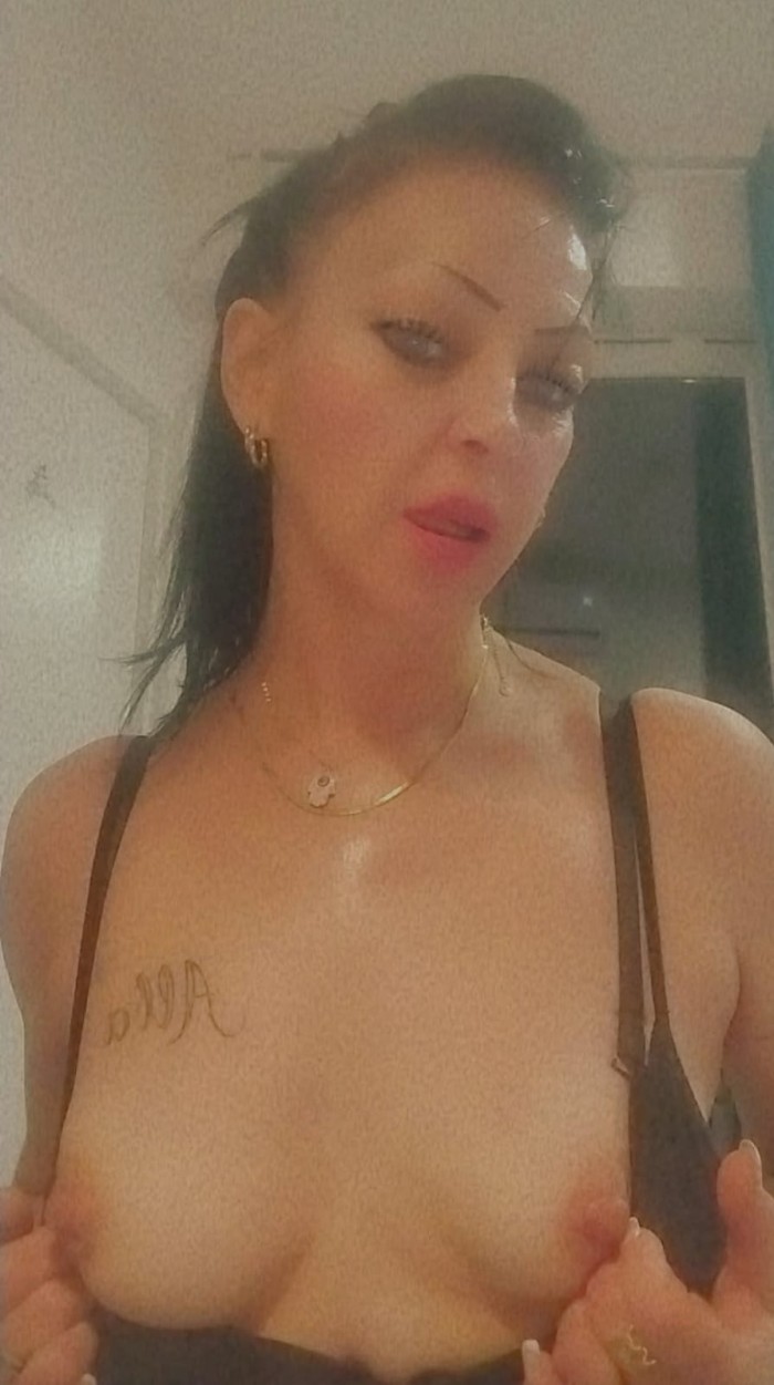 LUCIA TU MEJOR AMANTE PARTICULAR 24H FIESTERA