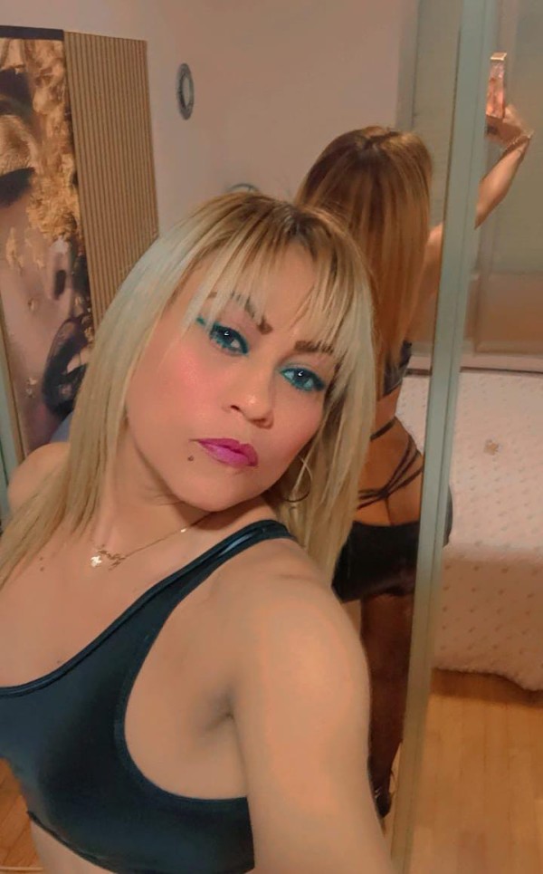Descomplicada hermosa real guarra