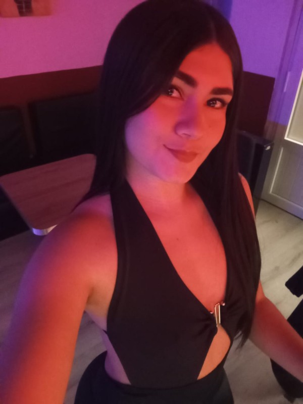 FERNANDA DIVINA JOVENCITA ARRECIFE LANZAROTE