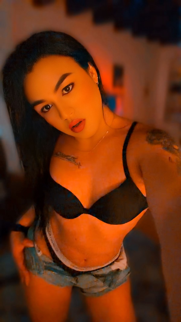 Hola buena mi nombre es paola chica trans