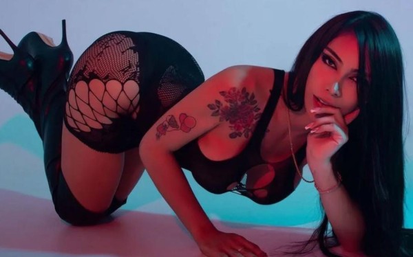 NUEVA EN TU CIUDAD!! KENDAL FIESTERA DESCOMPLICADA DOMINA