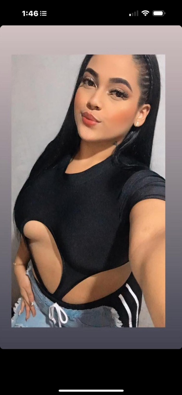 ARDIENTE CHICA NUEVA EN EL ZAPILLO ALMERIA