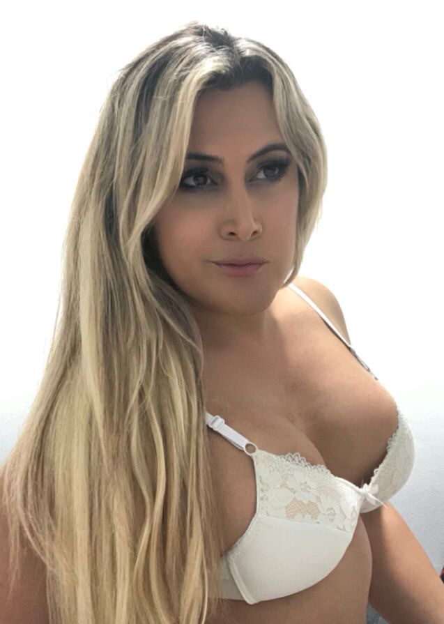 Débora tu deseo más íntimo , ven y conoceme Más