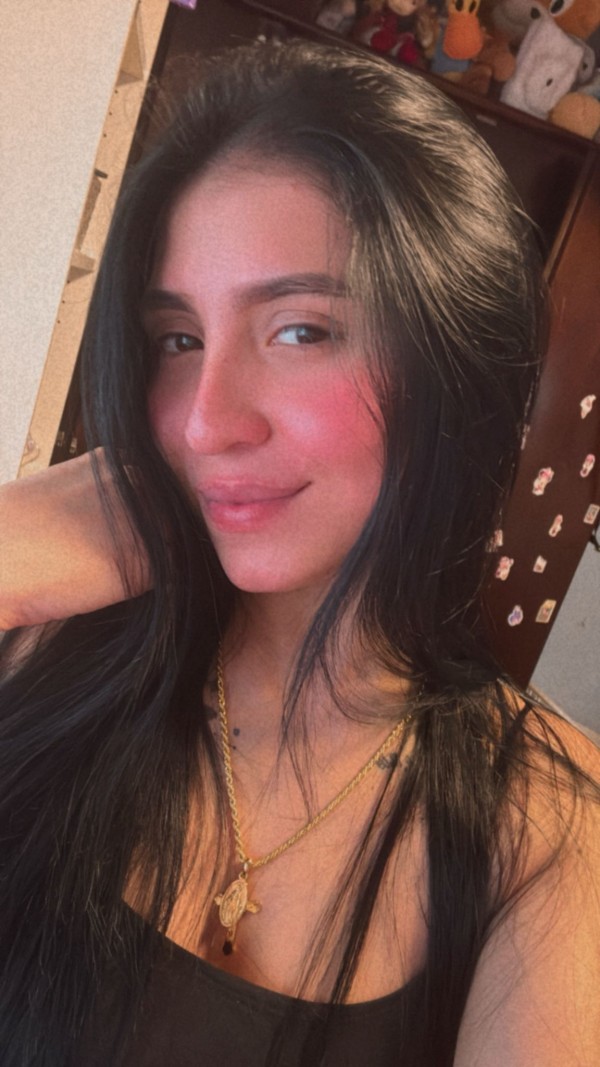 JOVENCITA NOVEDAD SENSUAL Y ARDIENTE COLOMBIANA