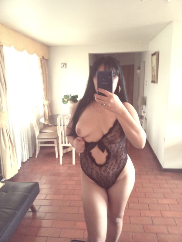 NOVEDAD SÚPER CACHONDA VEN A METER TU RICA POLLA EN MI COÑITO – LEÓN