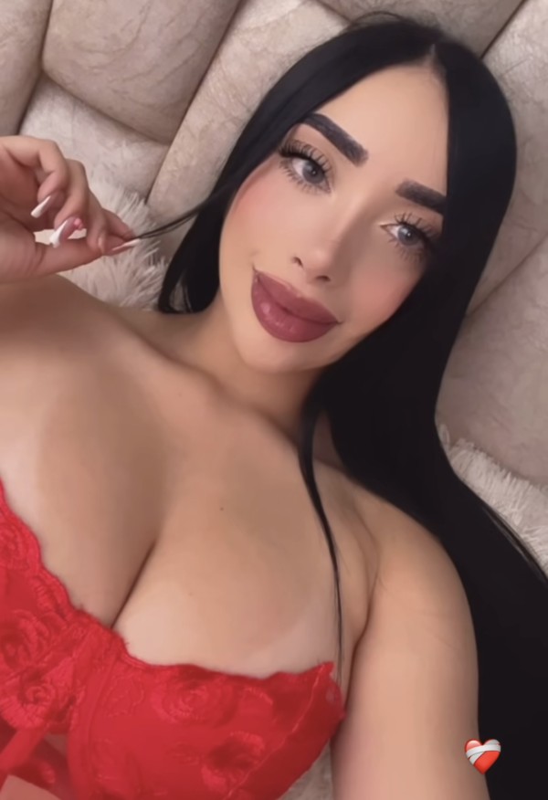 CULOTE GRANDE TETONA ACTIVA PASIVA LLÁMAME PAPI VIVO SOLITA