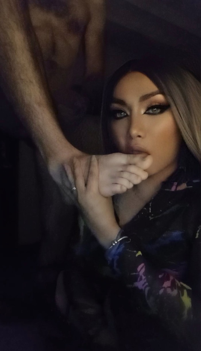 NOVEDAD BESO NEGRO PROFUNDO ORAL SUCCIONADO ACT