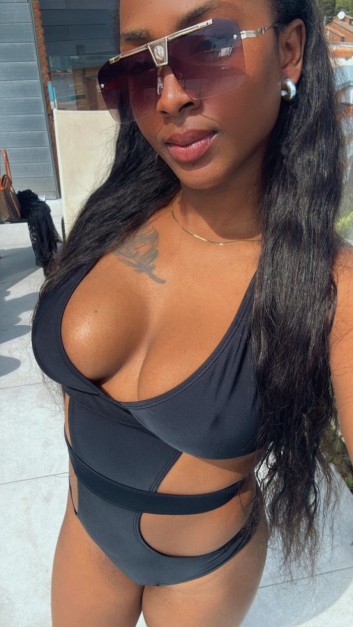 TE CHUPO LA POLLA DE ARRIBA ABAJO