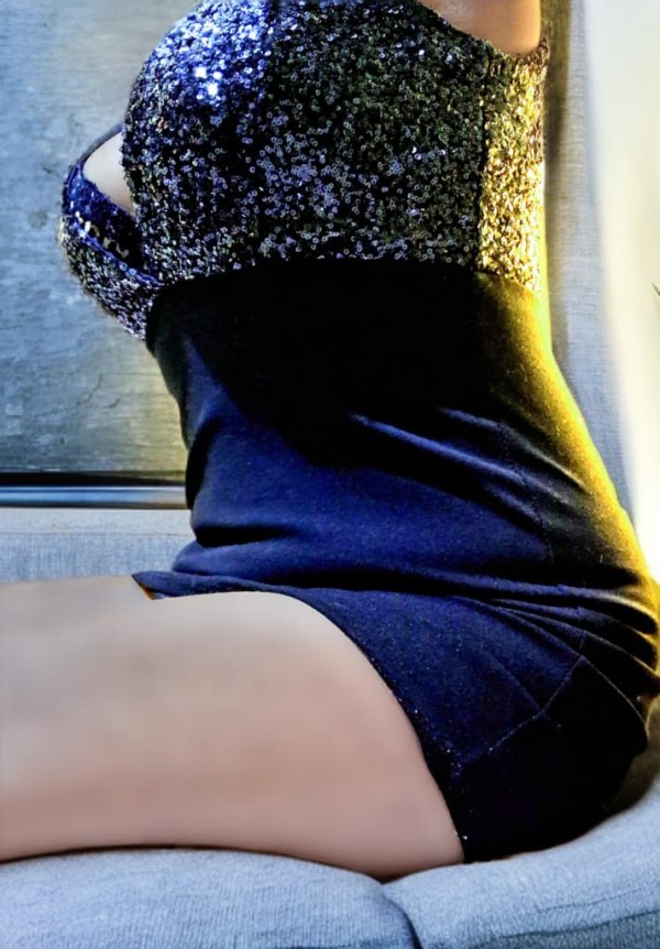 SARA, ESPAÑOLA, PURA PASIÓN Y EROTISMO en SIGUEIRO