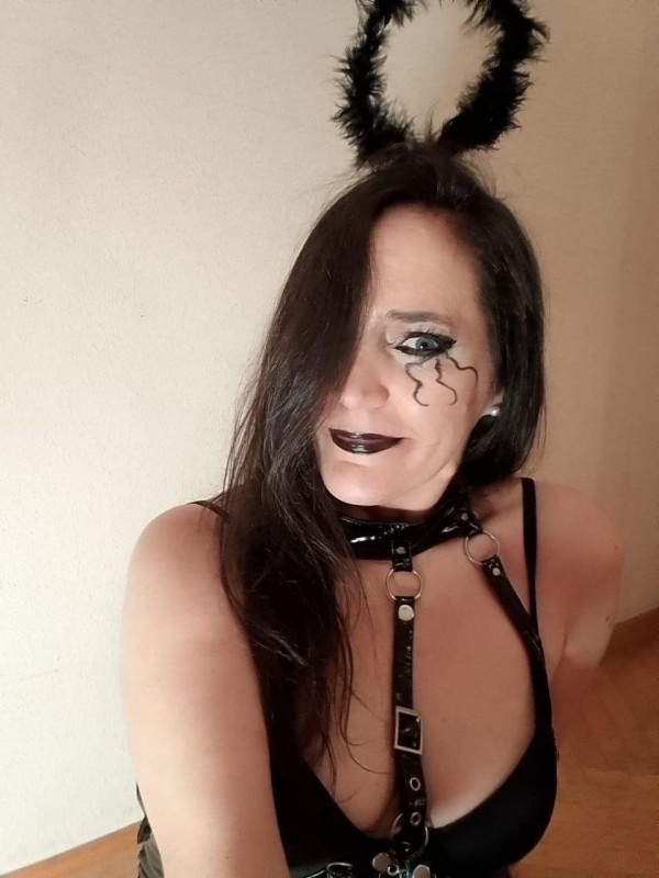 ESTOY CON GANAS….FOLLAME. FIESTERA