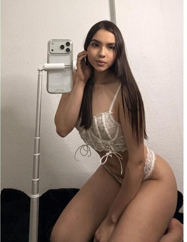 SEXI, ATREVIDA Y CACHONDA (FERROL) DAME POLLA