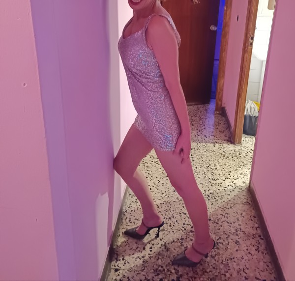 HOLA SOY YASMIN DIOSA ESPAÑOLA 24 HORAS