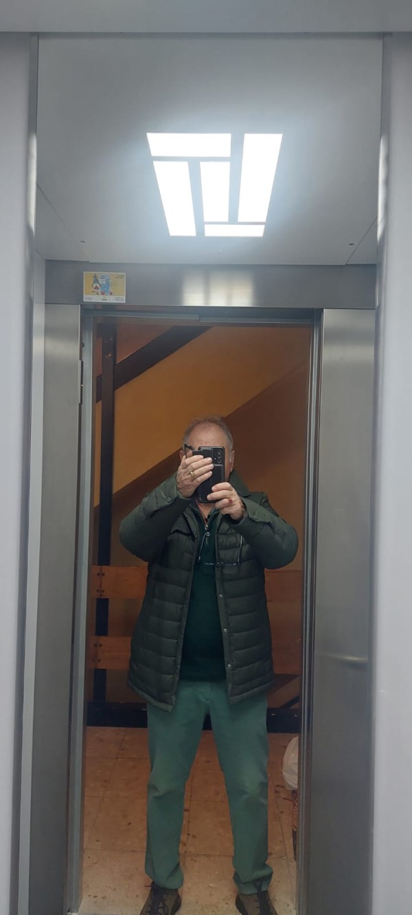 Hombre buscando amiga