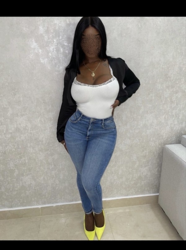 Vianca ven a conocerme  llámame