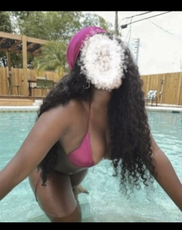 Vianca ven a conocerme  llámame