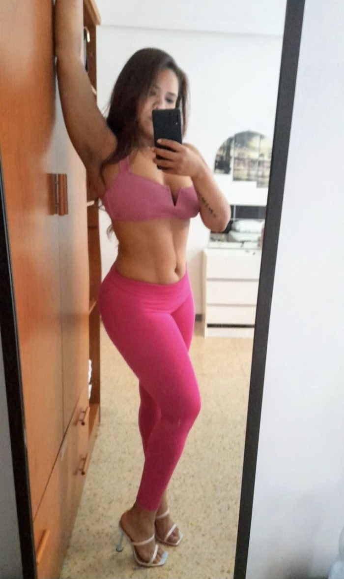 Dana tu linda Colombiana novedad sensualísima com