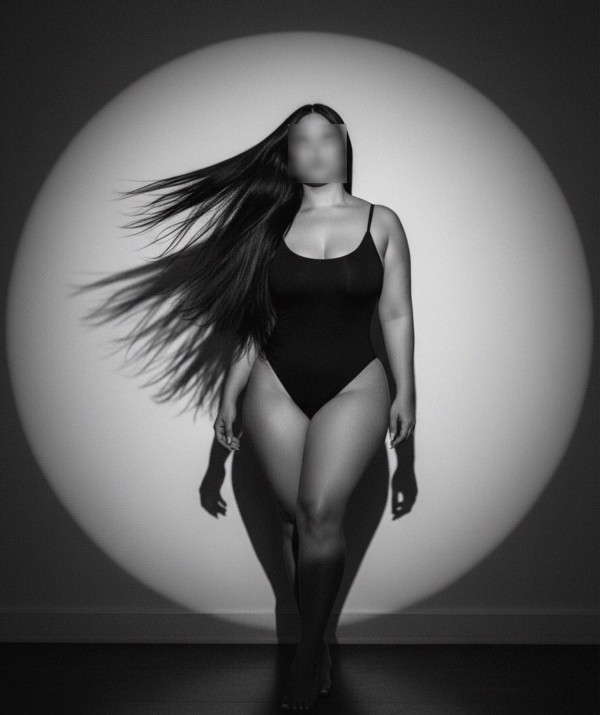 LUJOSA CHICA NUEVA PARA PASAR UN RATO EXCELENTE