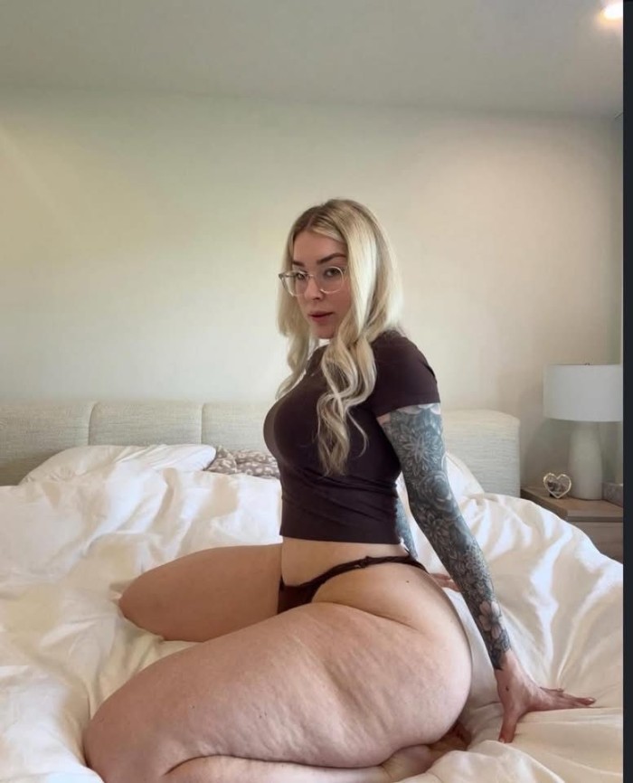 Maya HOT