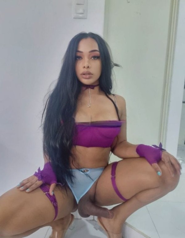 TRANS POLLONA  ARDIENTE SENSUAL SEXO ADICTIVO