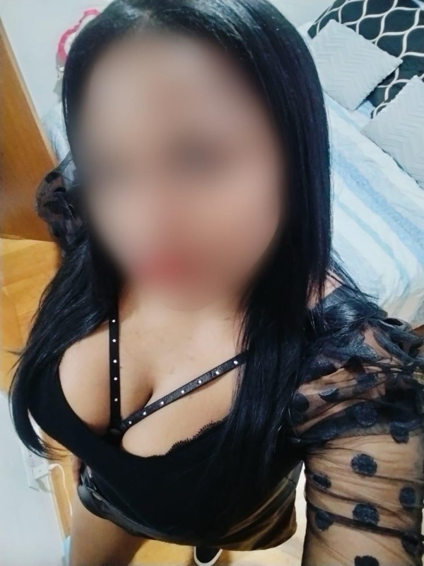 SOFÍA 32 años, PURA SENSUALIDAD Y EXCITACIÓN…