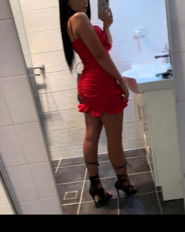 TE LA CHUPO BIEN, FOLLO SIN PRISAS