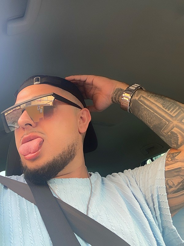 ¡¡ADRIAN GITANO ANDALUZ Y LECHERO EN JEREZ ESTOY DISPONIBLE 24H!!