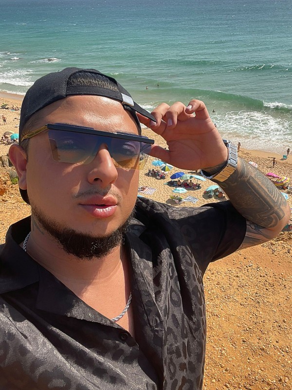 ¡¡ADRIAN GITANO ANDALUZ Y LECHERO EN JEREZ ESTOY DISPONIBLE 24H!!