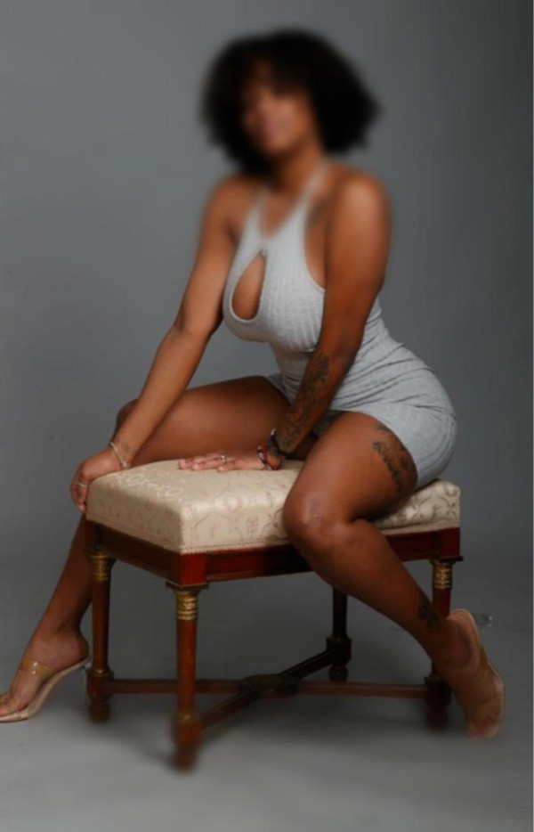 ¡LLAMAME DE DIA O EN LA NOCHE…SIEMPRE LISTA Y DISPONIBLE PARA FOLLAR!