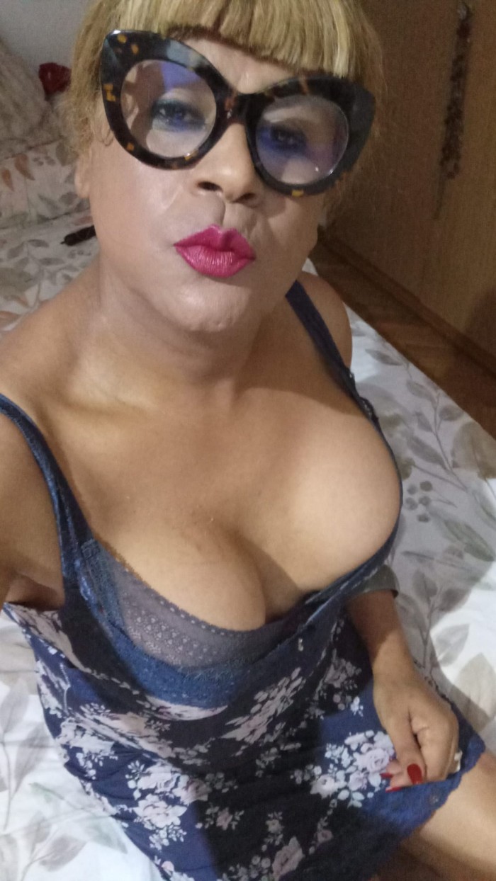 AUTENTICA TRANS RUBIA ESPAÑOLA MADURITA NOVEDAD