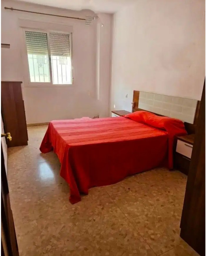 Se alquila habitaciones 24 h