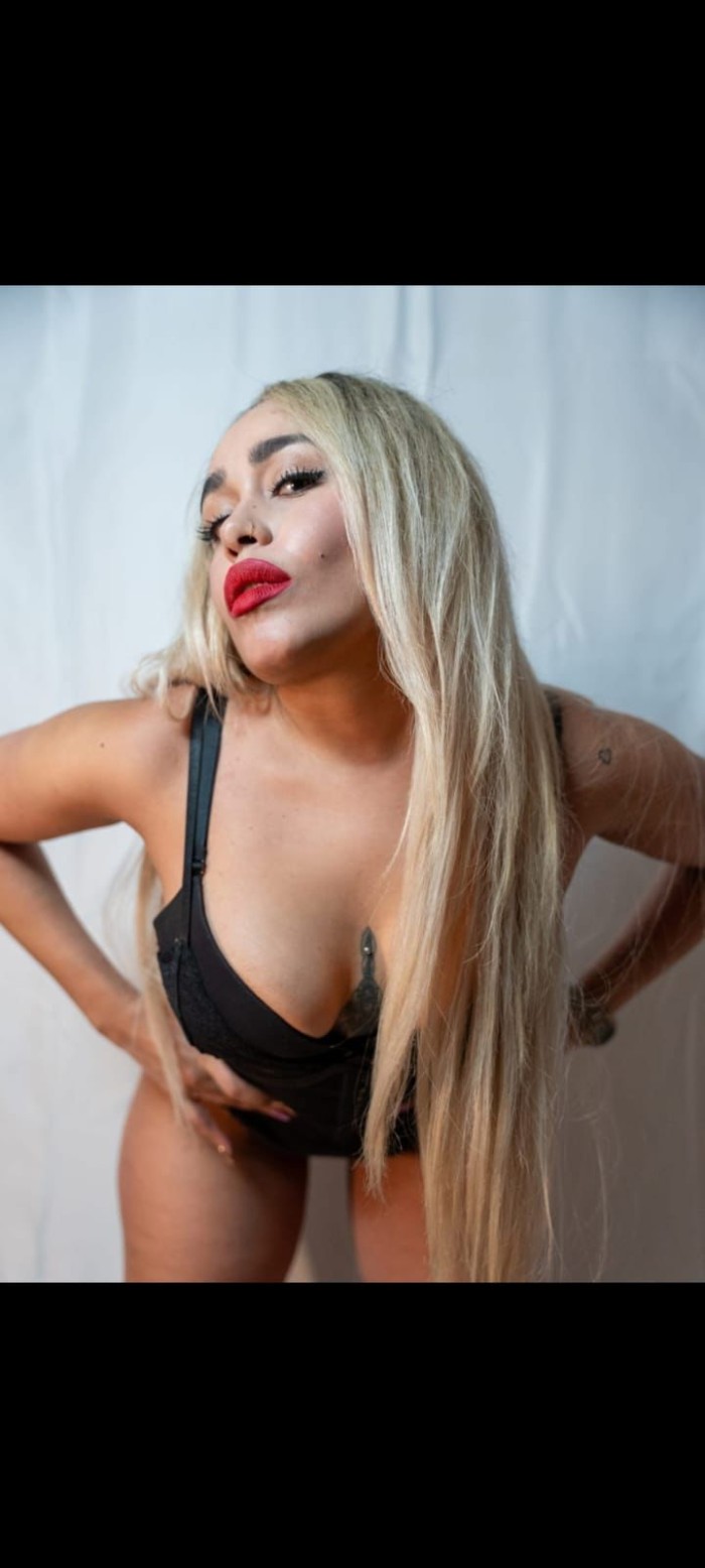TU AMANTE MÁS SENSUAL EN IBIZA