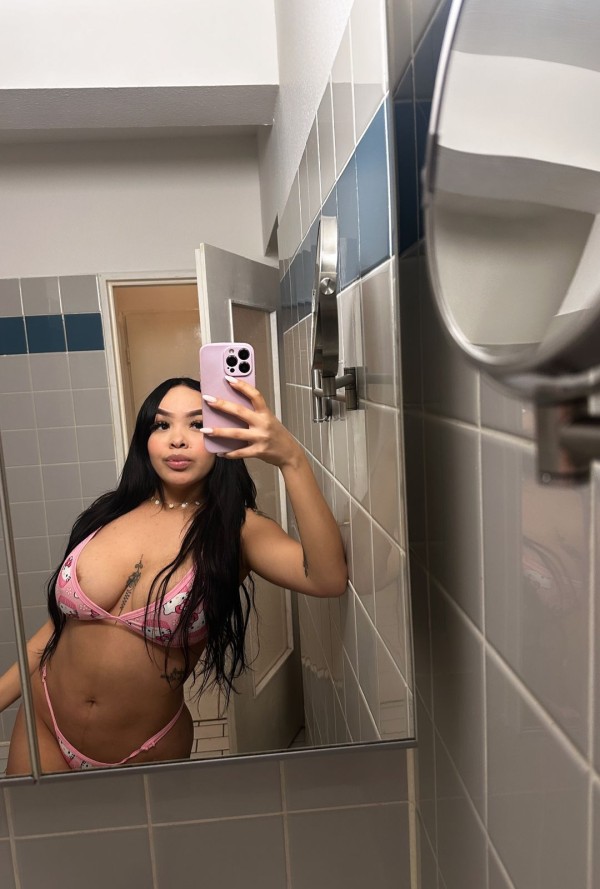 MIa venezolana fiestera tragona