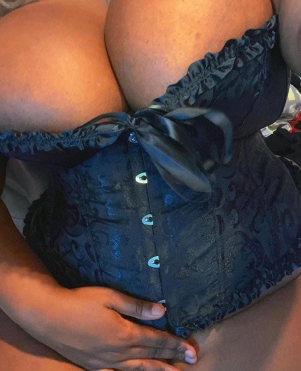 ¡¡TE COMERÉ MUY RICO LA POLLA!! TE ESPERO MOJADITA