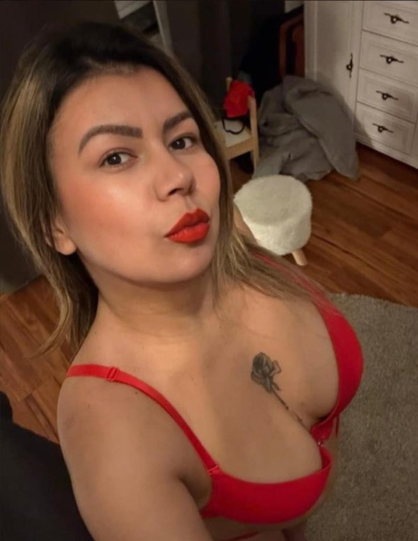 MADURITA BRASILEÑA MORBOSA,VICIOSA LLENA DE GANAS